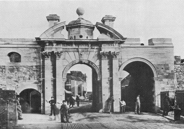 King James Gate