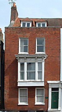 No 12 High Street